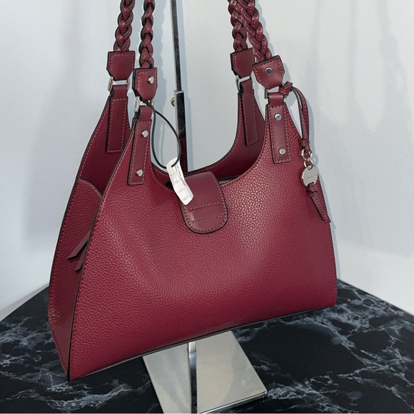 CALVIN KLEIN Shelly Novelty Satchel Women’s Leather Bag Red NEW -MINOR DEFECT - Picture 3 of 10